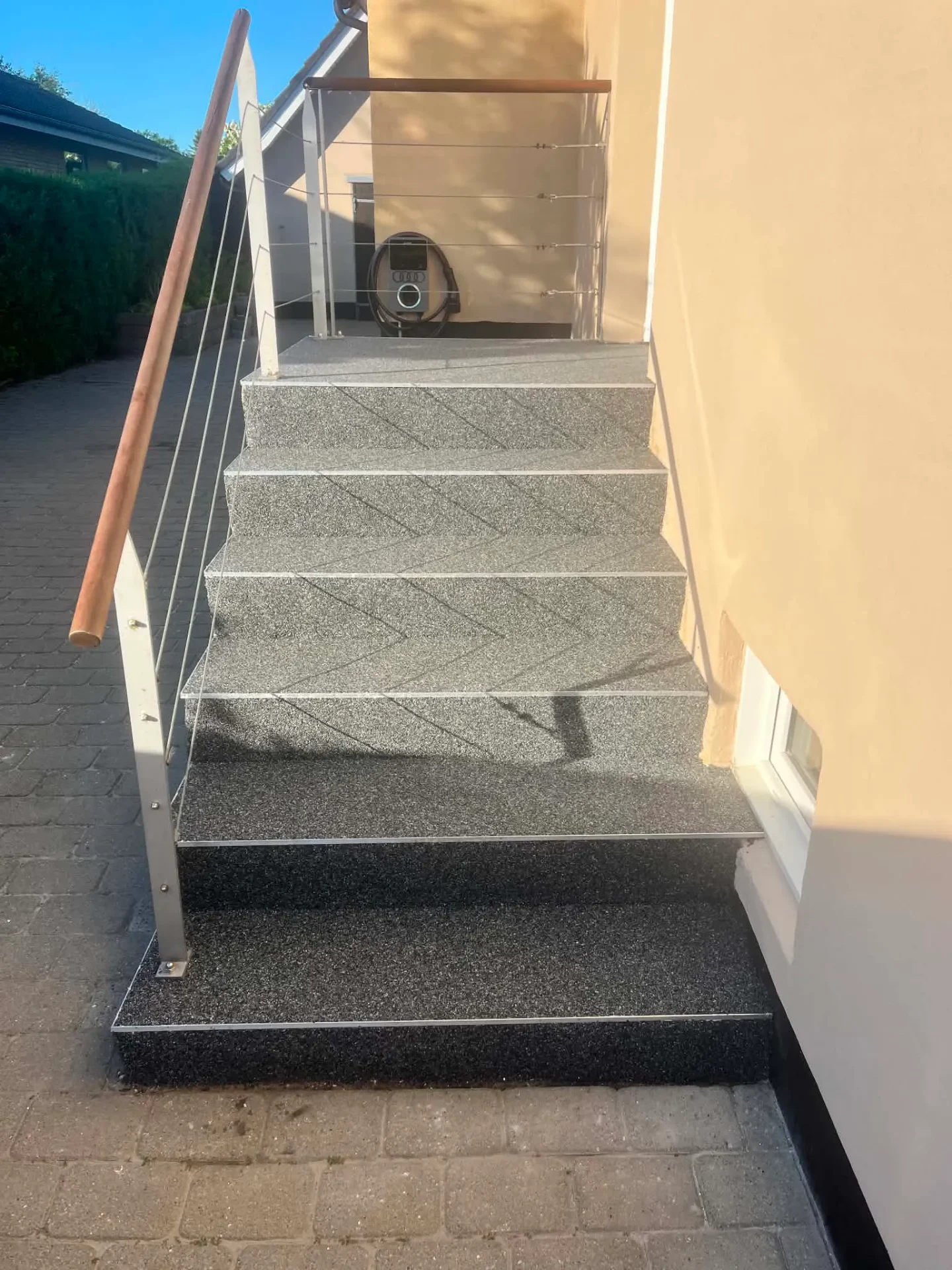 Efter — Udvendig trappe